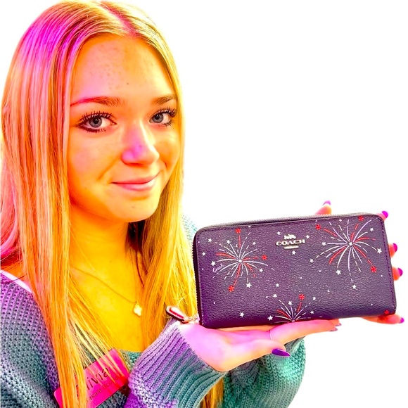 💙COACH FIREWORK WALLET💙. - Picture 3 of 10
